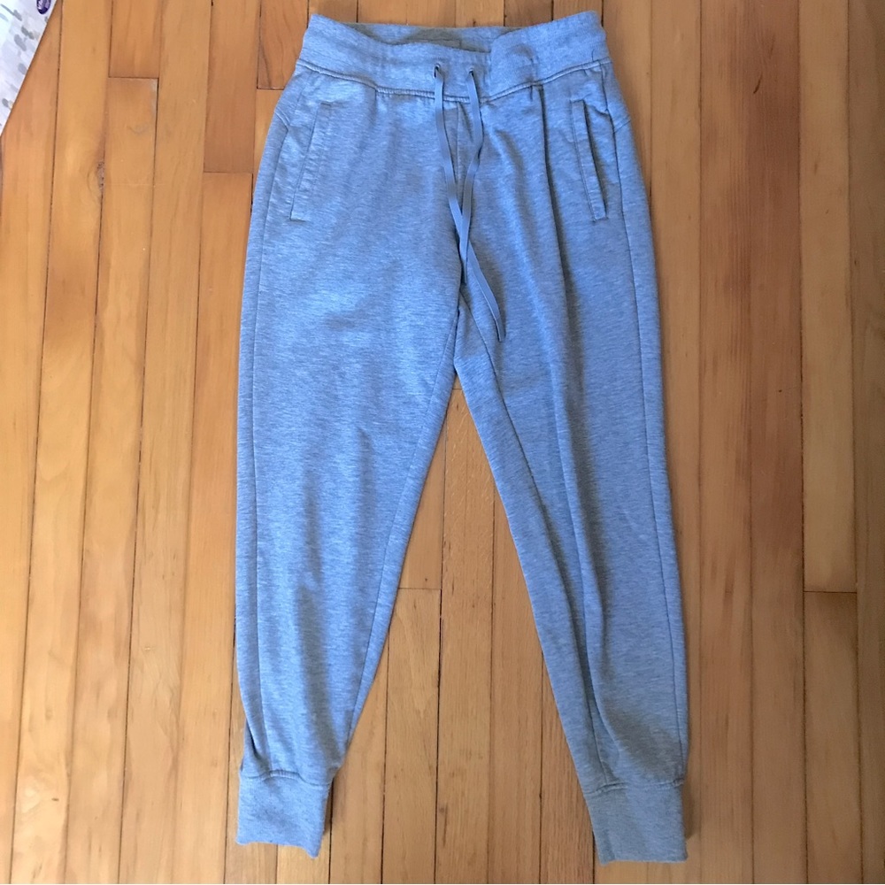 gray heathered joggers
